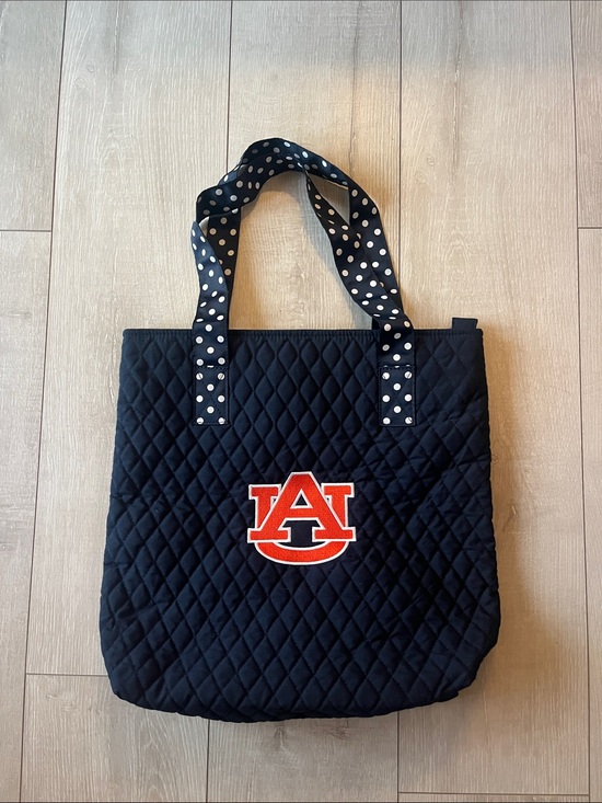 Handbags - NWOT AUBURN UNIVERSITY BLUE QUILT TOTE BAG WITH ORANGS CLASSIC LOGO EMBROIDERED